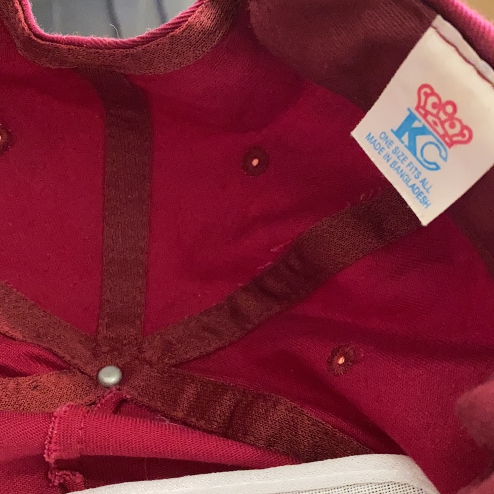 Maroon Hat Starter Pack! - image 5